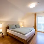 Large With Terrace Apartment Kerschdorf (Velden am Woerther See)