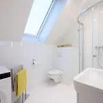 Apartment Large With Terrace Kerschdorf (Velden am Woerther See)