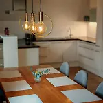 Apartment Large With Terrace Kerschdorf (Velden am Woerther See)