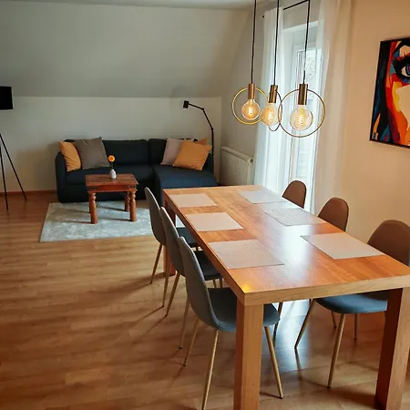 Large With Terrace * Kerschdorf (Velden am Woerther See)