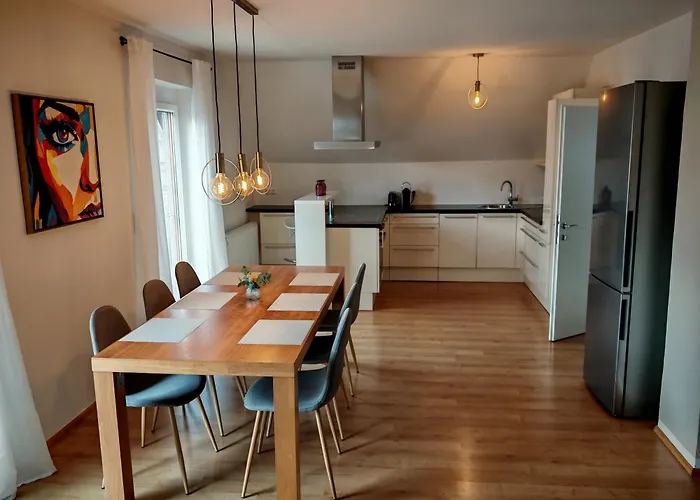 Large With Terrace Kerschdorf (Velden am Woerther See)